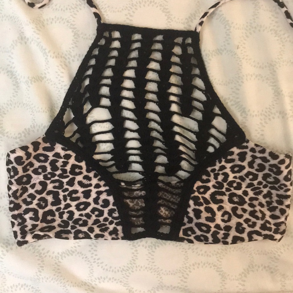 Acacia panama top